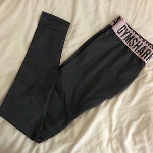 Chalk pink/ grey fit leggings